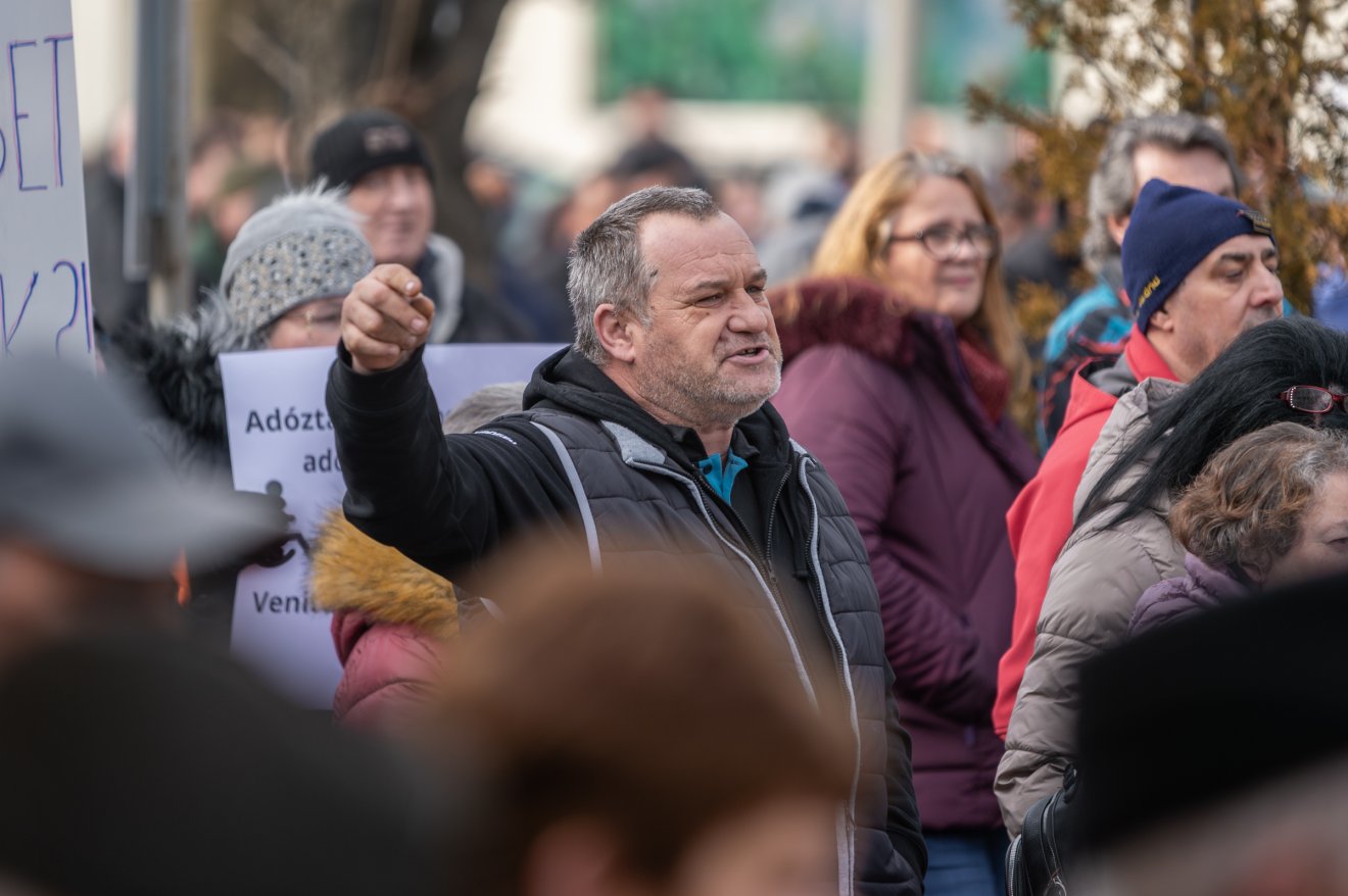 &bullet;  Fotó: Pinti Attila