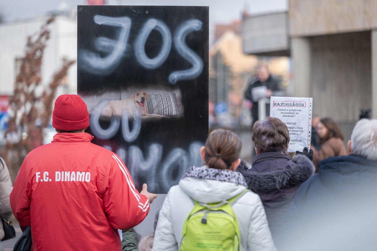 &bullet;  Fotó: Pinti Attila