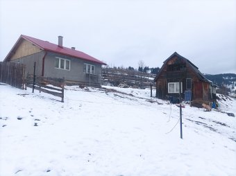 Összefogásból épült ház, most jótékonysági koncerttel segítenek befejezni