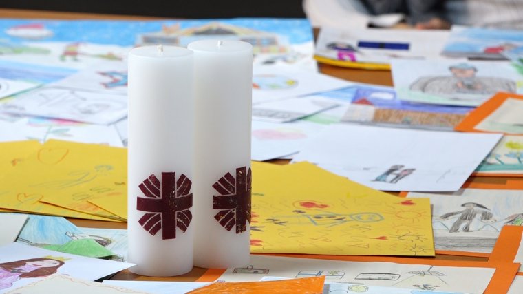 Hátrányos helyzetű gyerekek számára gyűjtenek Gyergyószéken