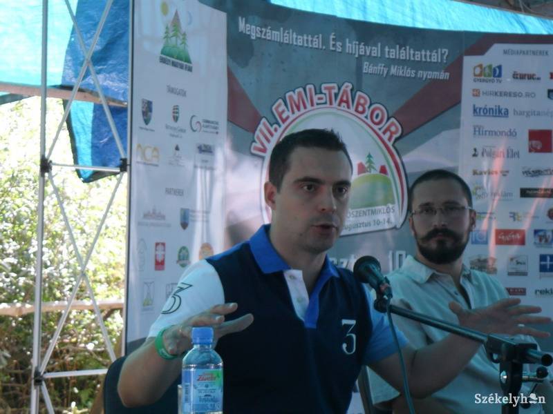 • Fotó: Kertész László