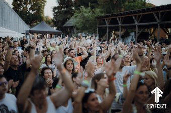 Parov Stelarral, Tankcsapdával és még rengeteg meglepetéssel készül az Egyfeszt