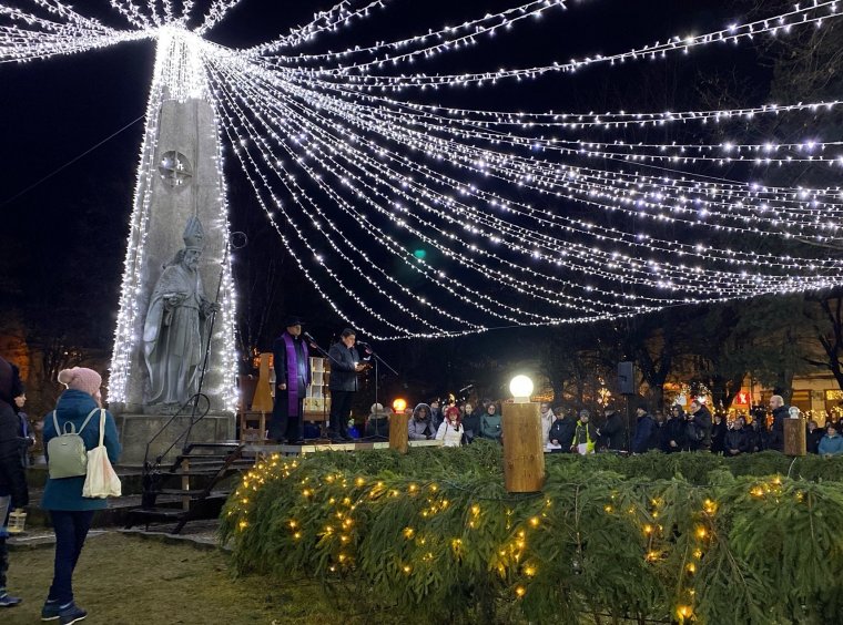 Advent harmadik vasárnapja az örömről szólt