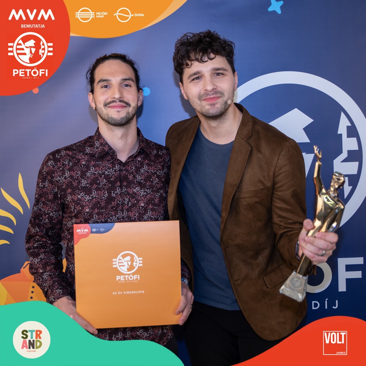 &bullet;  Fotó: M2 Petőfi TV