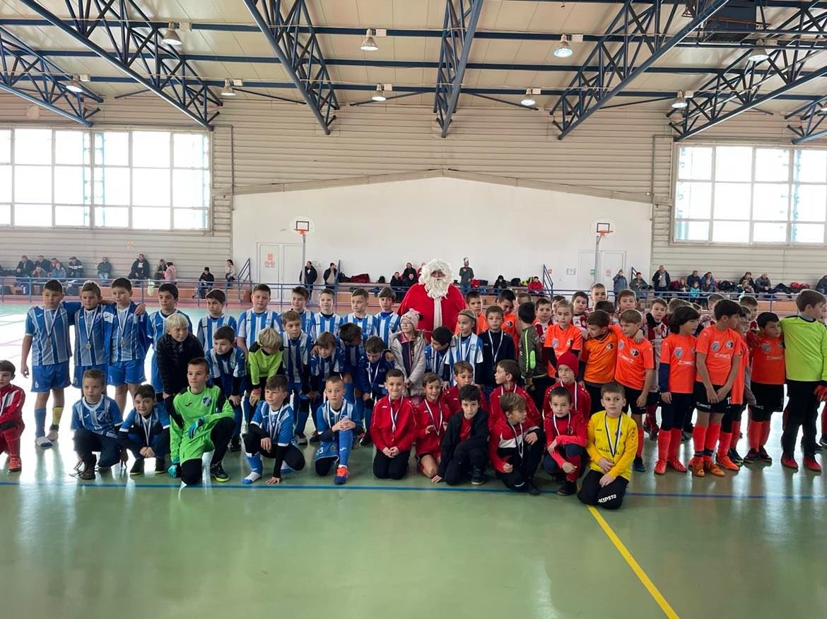 A sportolók és szervezők örömére minden sporteseményt meglátogatott a Mikulás •  Fotó: Szent Miklós Napok Facebook-oldal