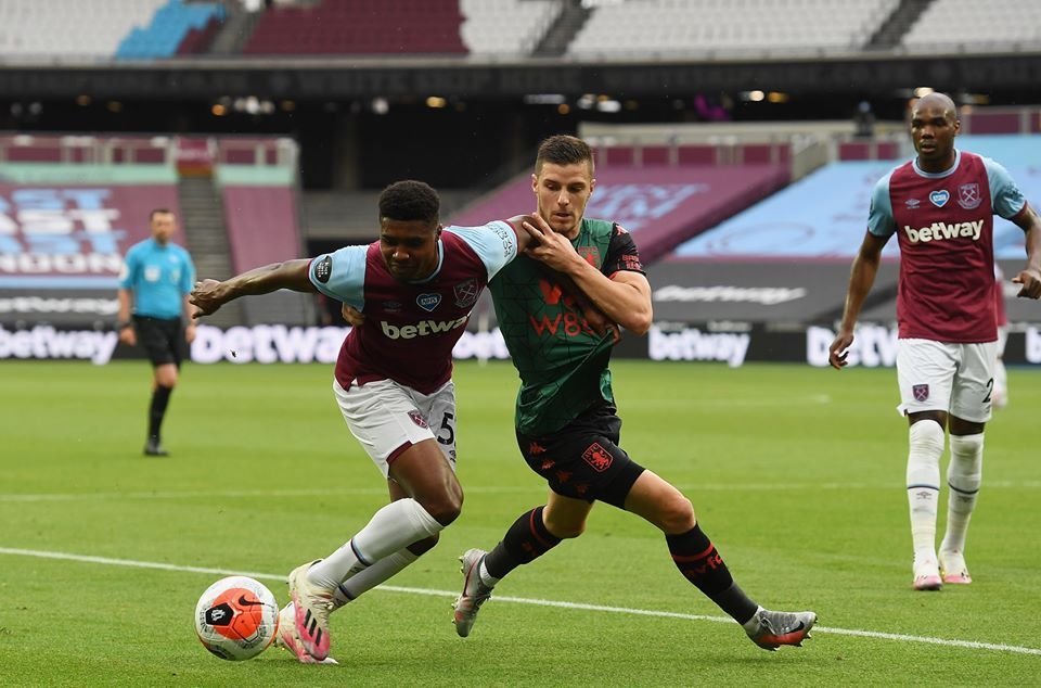 Londoni döntetlenjével megmenekült a kieséstől az Aston Villa •  Fotó: Aston Villa/ Facebook