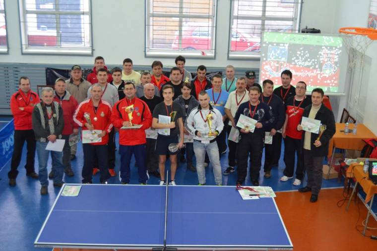 Sporttal indult az új év Csomafalván