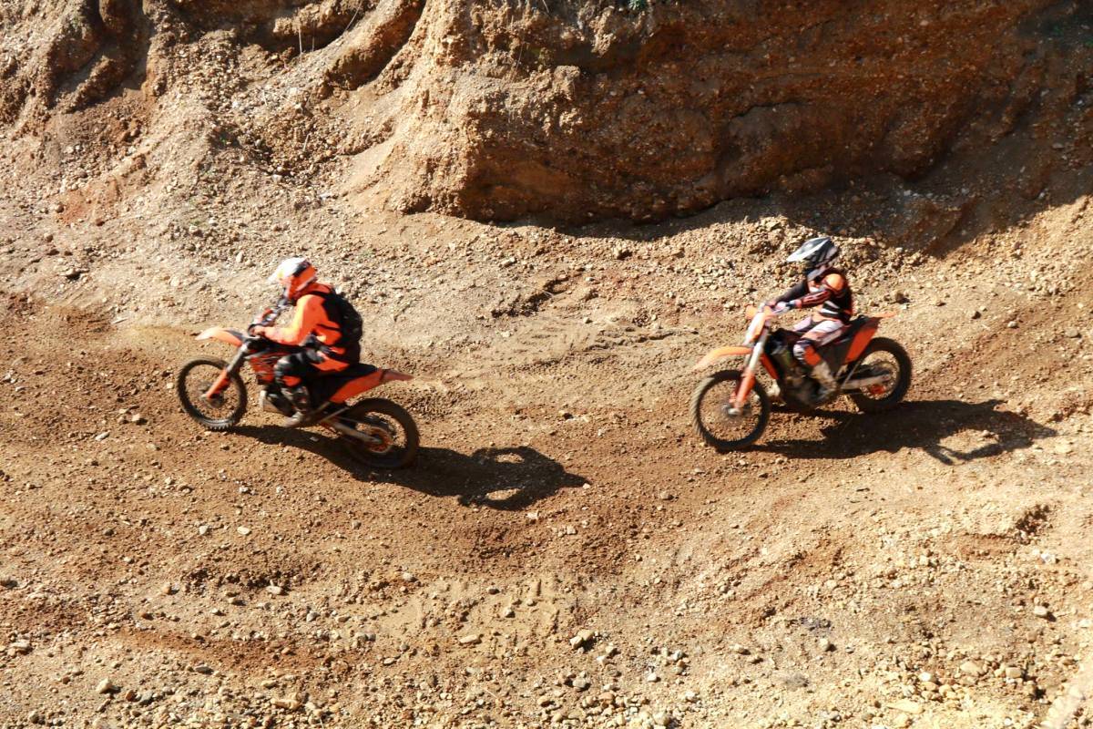 &bullet;  Fotó: Facebook/Hexan Motorsport