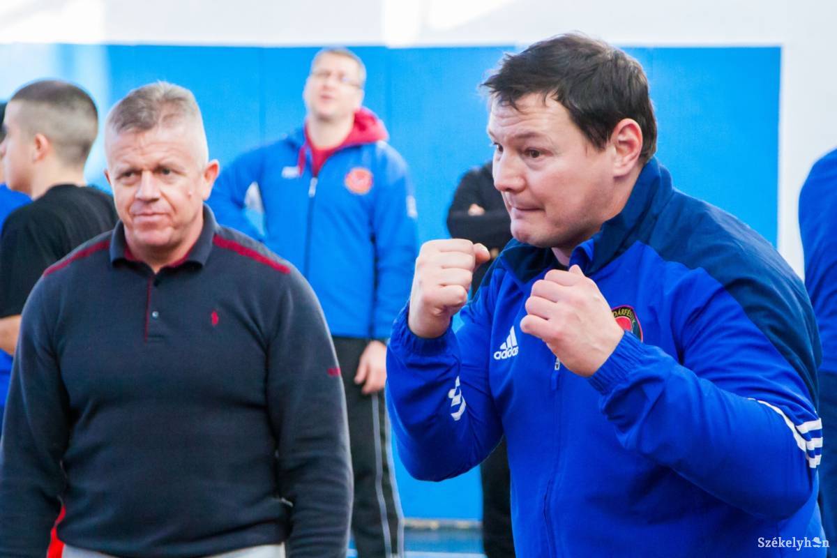 Huszár Árpád és Erdei Zsolt: közös munka eredménye az akadémia megvalósulása &bullet;  Fotó: Gergely Imre