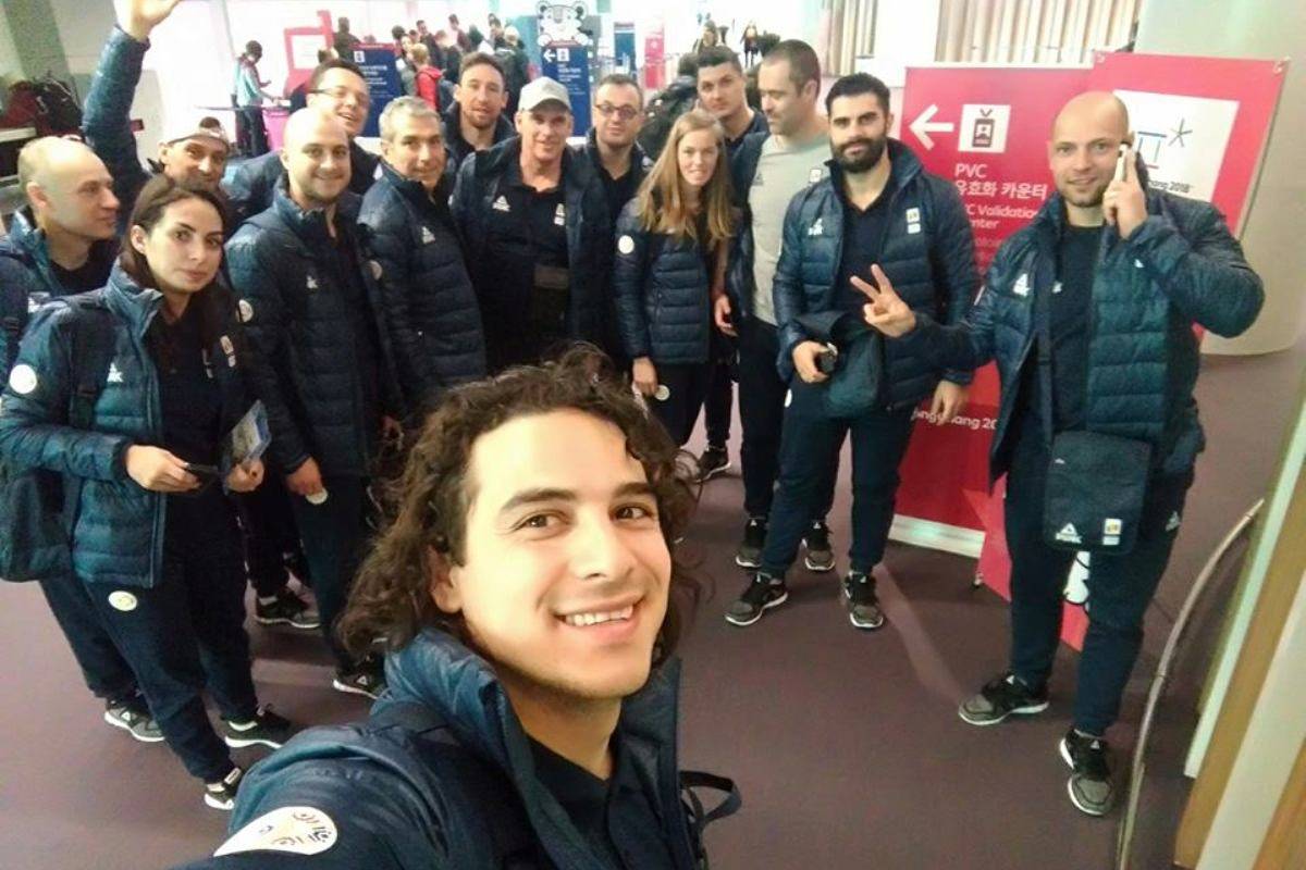 Romániai sportolók egy része a Dél-Koreába való megérkezésükkor &bullet;  Fotó: Facebook/Lőrincz-Sára Tímea