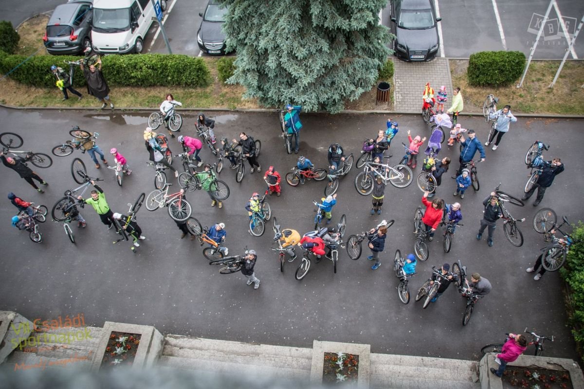 &bullet;  Fotó: Facebook/Családi Sportnapok - Gyergyószentmiklóson