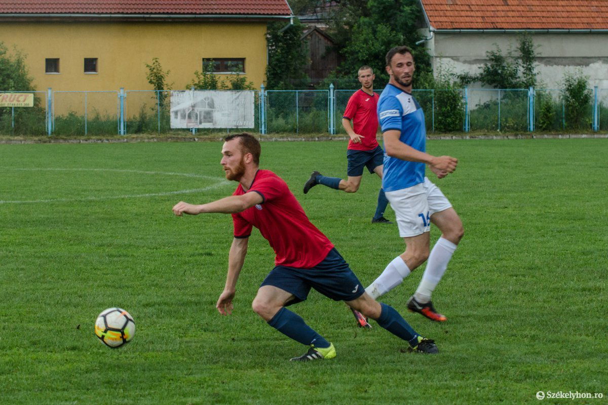 •  Fotó: Pinti Attila