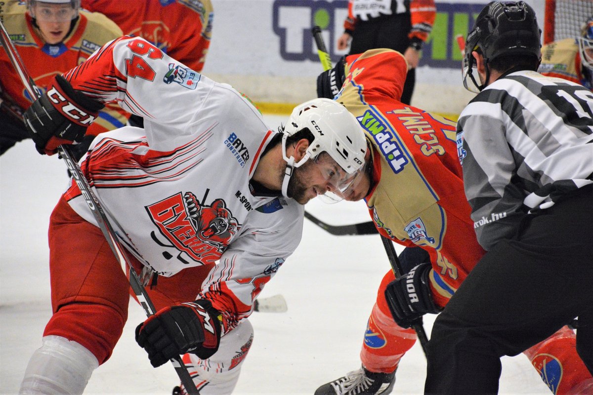 •  Fotó: Schiller-Vasas