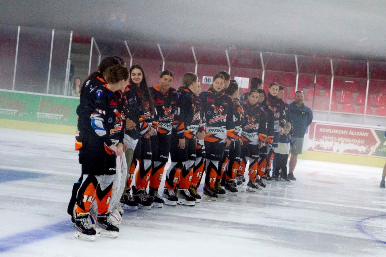 A tornagyőztes Fox Hockey együttese •  Fotó: Facebook/Fox Hockey Gheorgheni