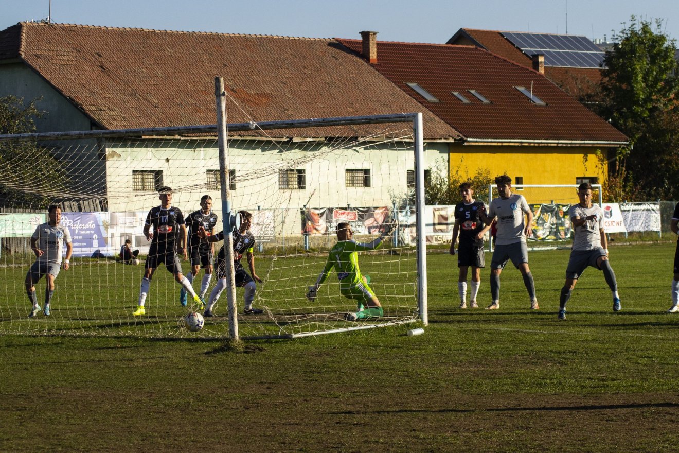 Sikerével a Gyergyói VSK felzárkózott az élmezőnyre •  Fotó: Portik Csaba/Gyergyói VSK