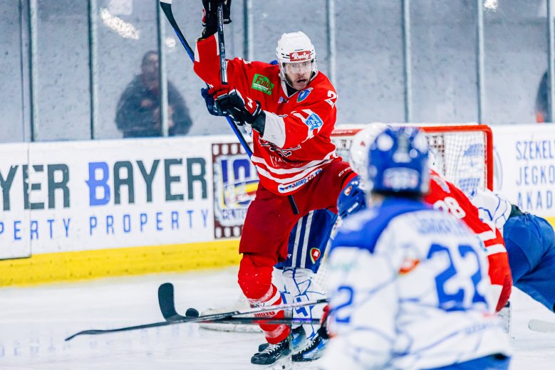 Kapkodják a belépőket a székely hokirangadóra