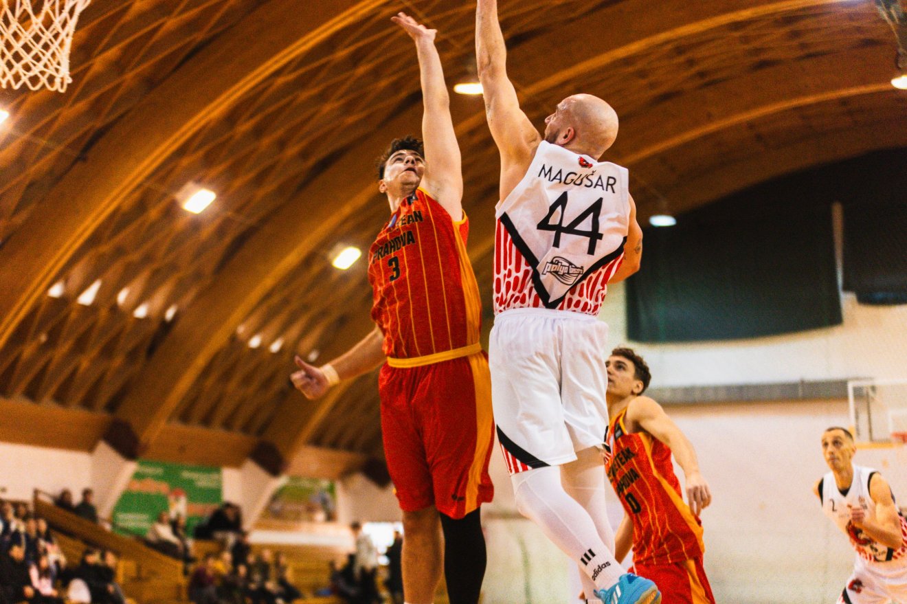 &bullet;  Fotó: Leopold Tamás