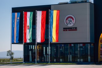 Felavatták Románia legmodernebb jégcsarnokát, a Remete Ice Arenát