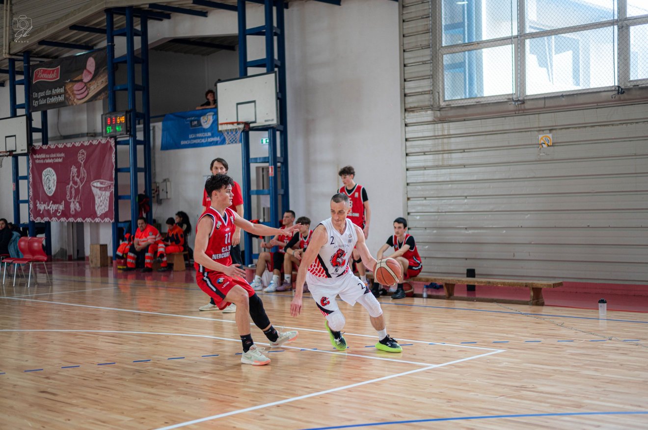 &bullet;  Fotó: Leopold Tamás