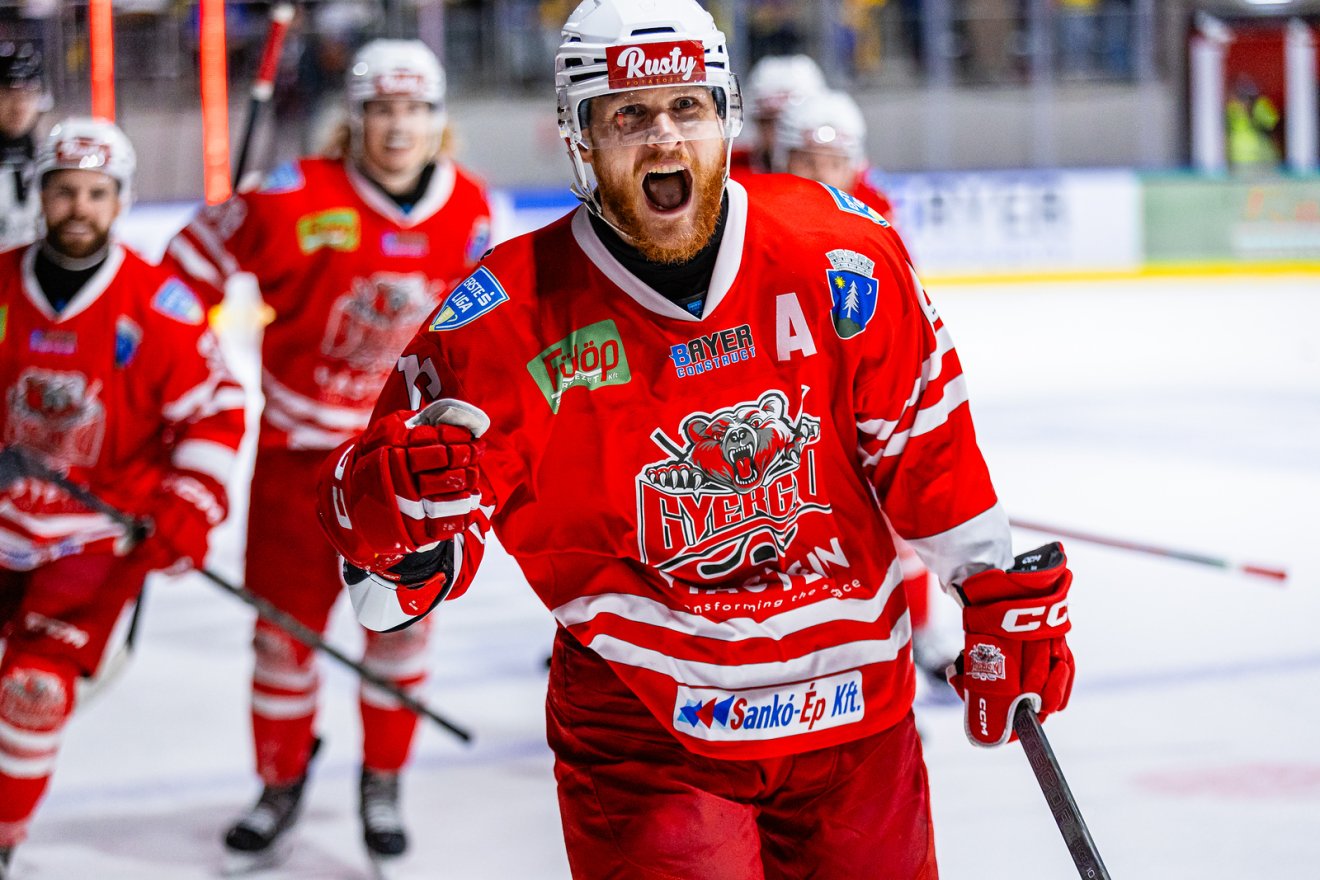 &bullet;  Fotó: Szász Adorján, GYHK