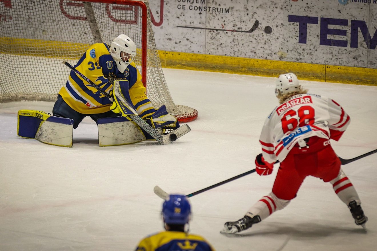 Gerads-mesterhármassal, hosszabbításban nyerte a döntő első felvonását a GYHK