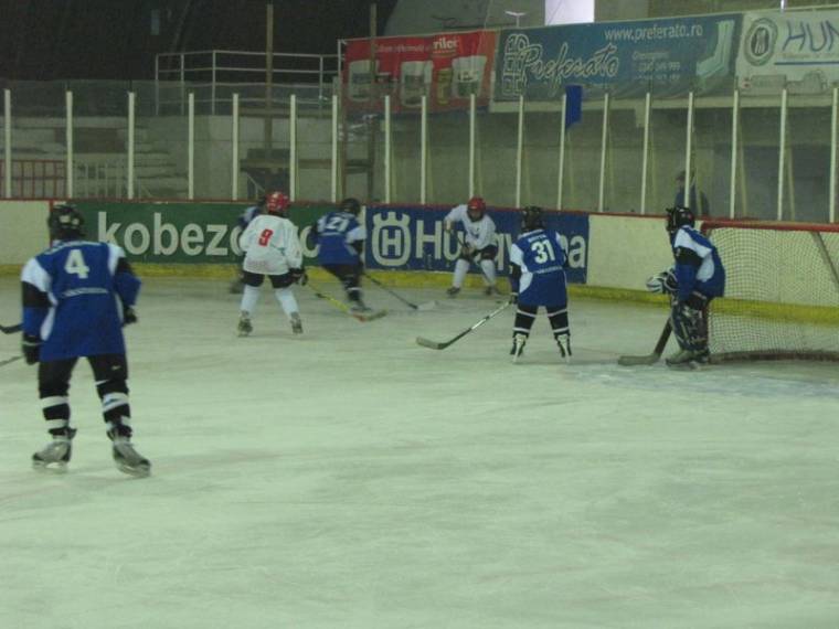 U12-es jégkorong szuperliga