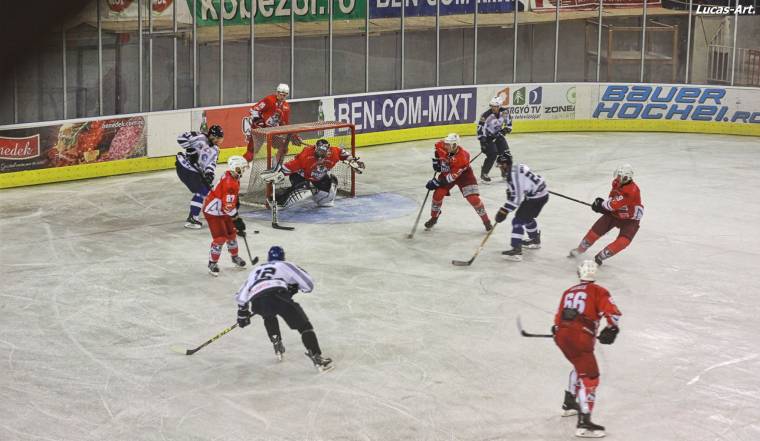 Progym-csapatbemutató a derbi előtt