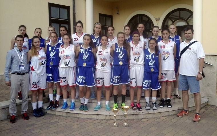 U18-as kosárlabdasikerek Kaposváron