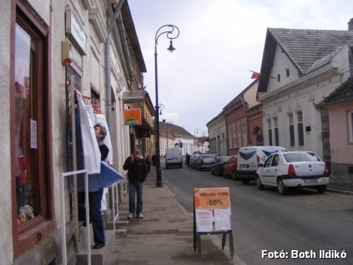 Lezárják a forgalmat a Csíki utcában