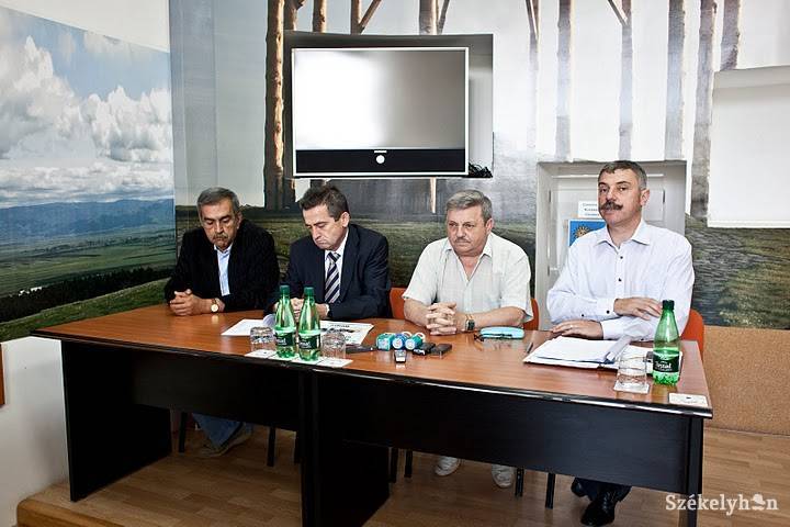 •  Fotó: Henning János