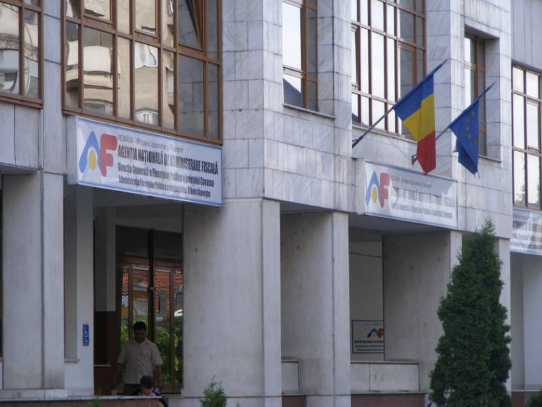 Felhajtják az egészségbiztosítási alapba be nem fizetett adósságokat