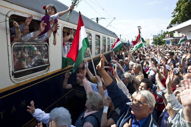 Várhatóan több ezer sepsiszentgyörgyi fogadja majd a zarándokokat. Archív •  Fotó: Henning János