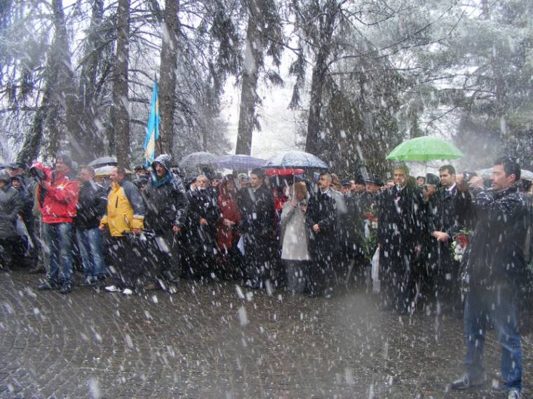 Emlékezés és koszorúzás Sepsiszentgyörgyön