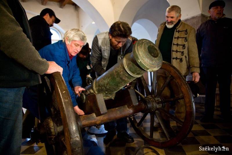 •  Fotó: Both Ildikó