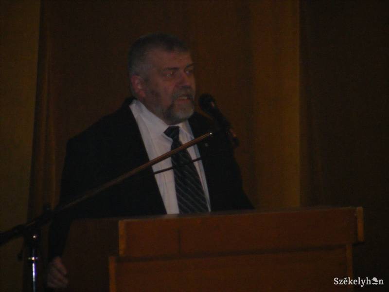 •  Fotó: Both Ildikó