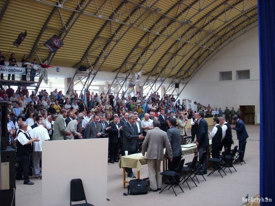 •  Fotó: Both Ildikó