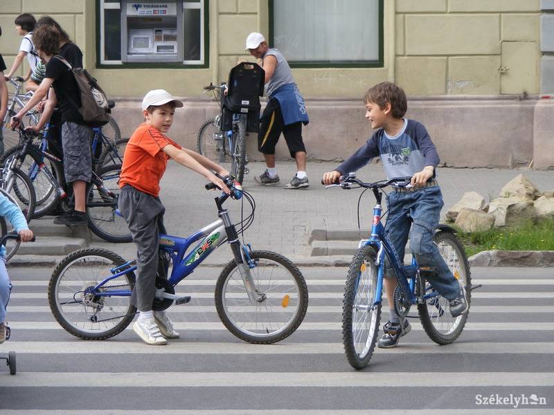 •  Fotó: Both Ildikó