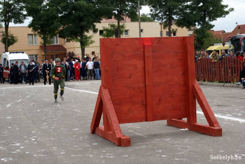 &bullet;  Fotó: Bartos Lóránt