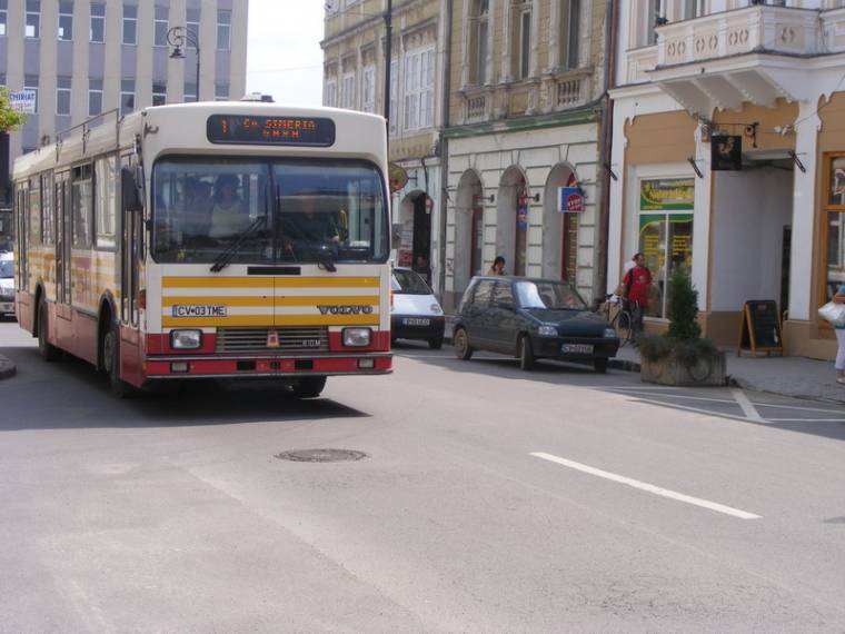 Korszerű buszokkal utazhatnak a sepsiszentgyörgyiek