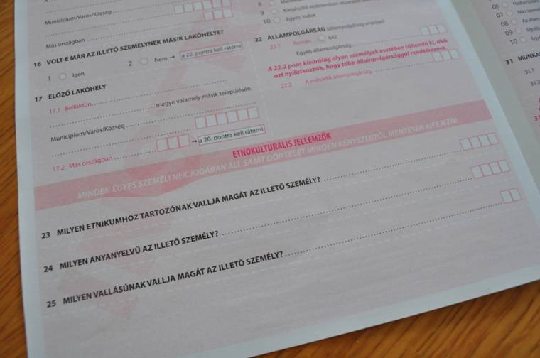 Valljuk meg bátran hitünket