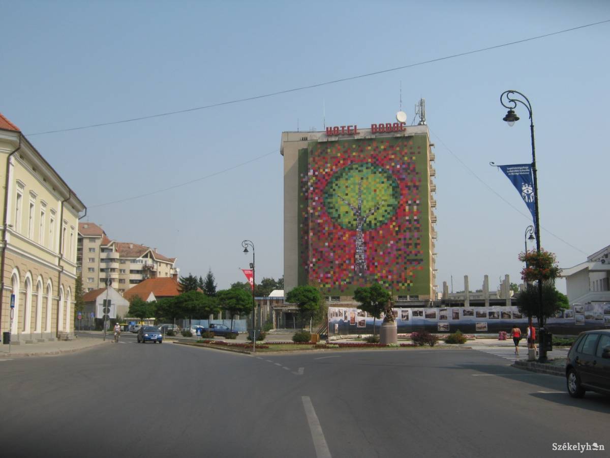 &bullet;  Fotó: Both Ildikó