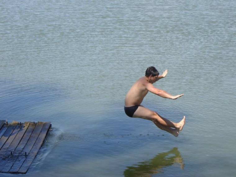 Tilos a fürdőzés a háromszéki tavakban