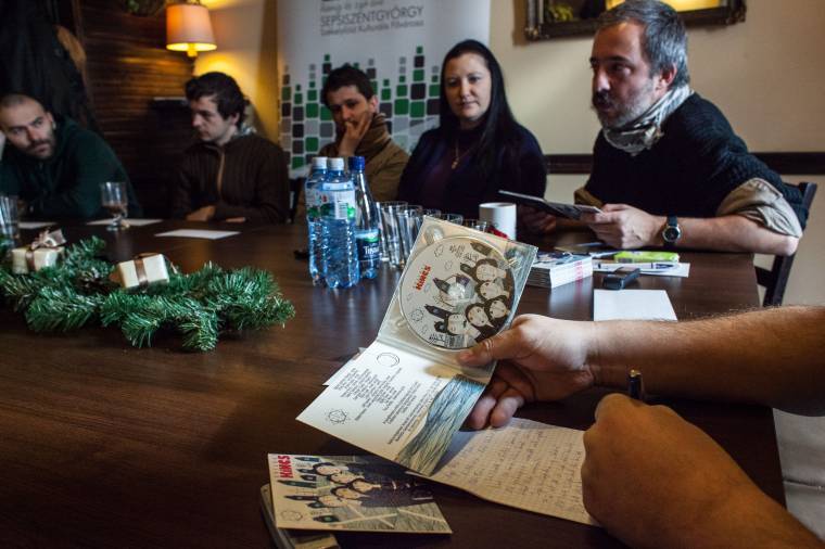 Megjelent az Evilági harmadik lemeze: a Kincs