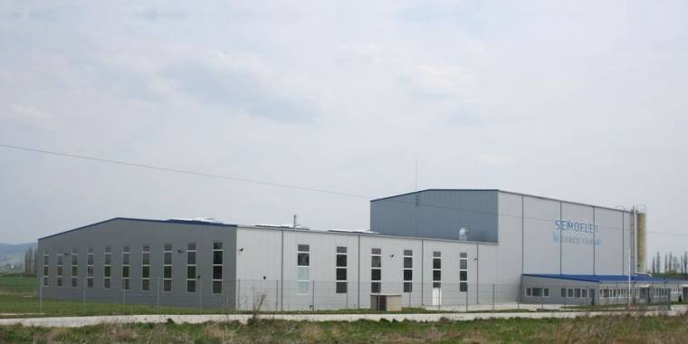 Végleg bezárt a Semoflex