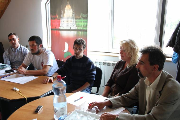 Kiállnak Tőkés mellett a háromszéki EMNT szervezetek