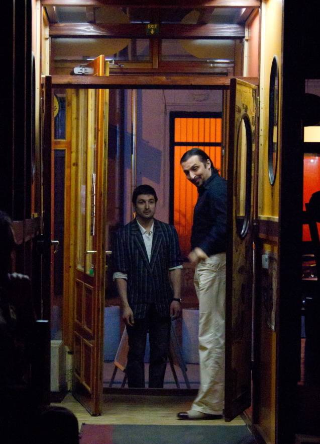 Utolsó kocsmaszínházi előadás a Huhuuban