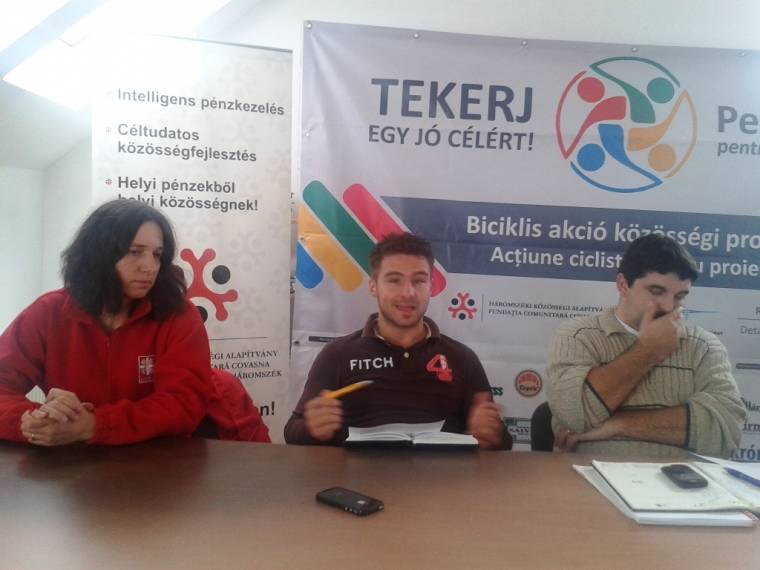 Több ezer lejt gyűjtöttek 3600 kilométer biciklizéssel