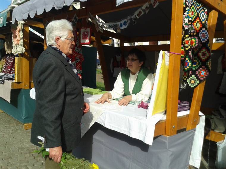 Gazdag vásár a központban