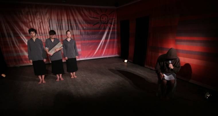 Kezdődnek a drámatáborok