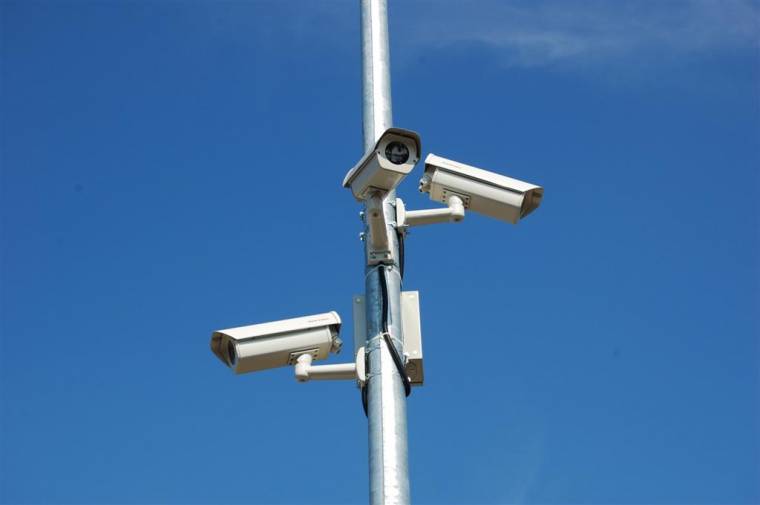 Térfigyelő kamerákat vásárol Kovászna Megye Tanácsa